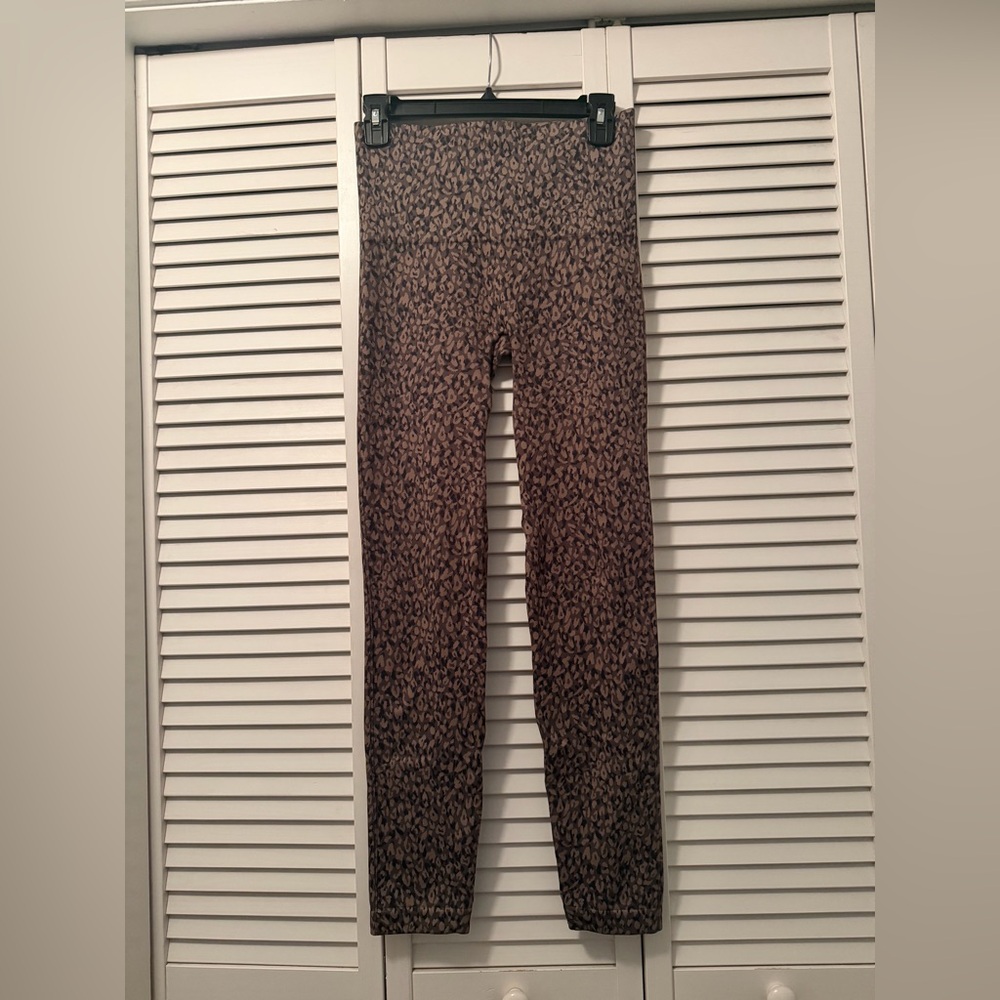 SPANX Leopard-Print Leggings in Brown and Black